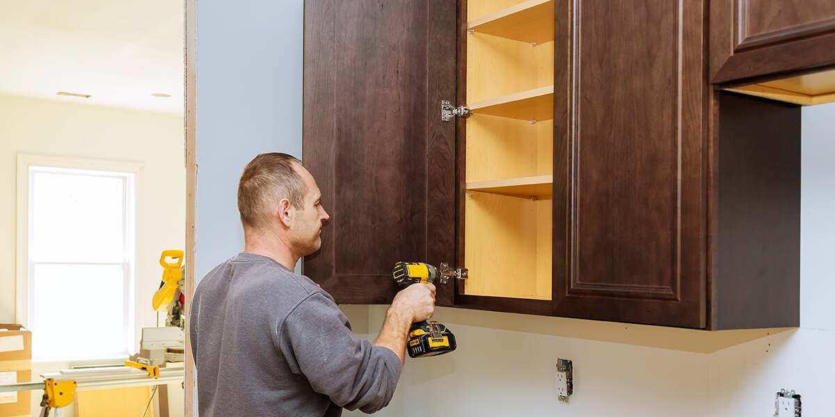 before and after cabinet refacing