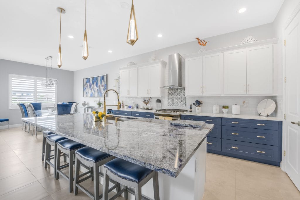 Viteri Kitchens and Closets
